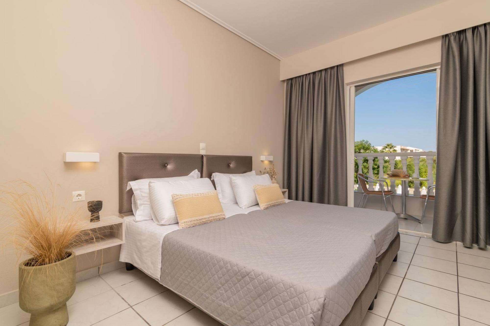 Daisy Hotel Πλάνος Εξωτερικό φωτογραφία
