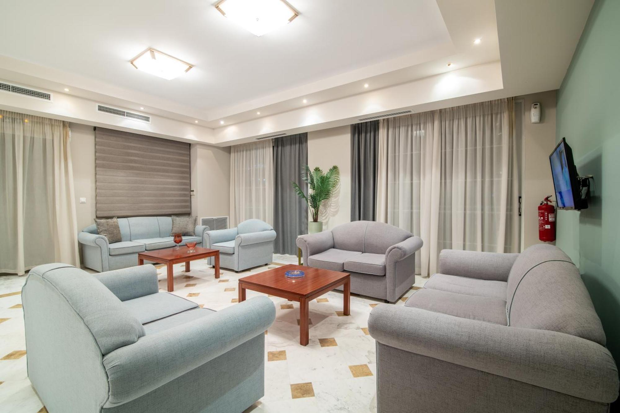 Daisy Hotel Πλάνος Εξωτερικό φωτογραφία
